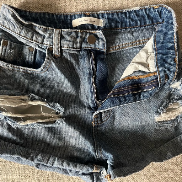 Mustard Seed Cuffed Distressed Denim Shorts - Picture 3 of 7